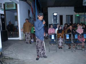 Sambutan Lurah Petir
